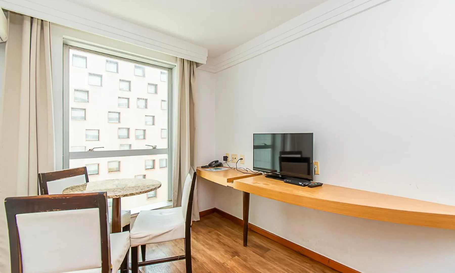 Mercure Diaria Brasil 49570 Brasília