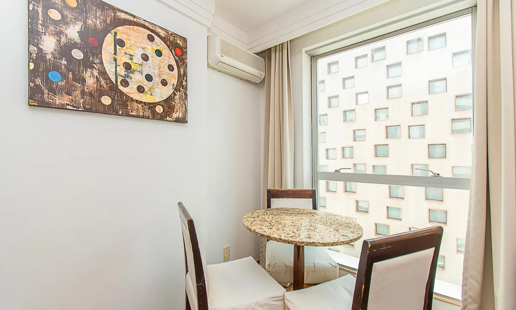 Apartamento Mercure Diaria Brasil 49570 Brasília
