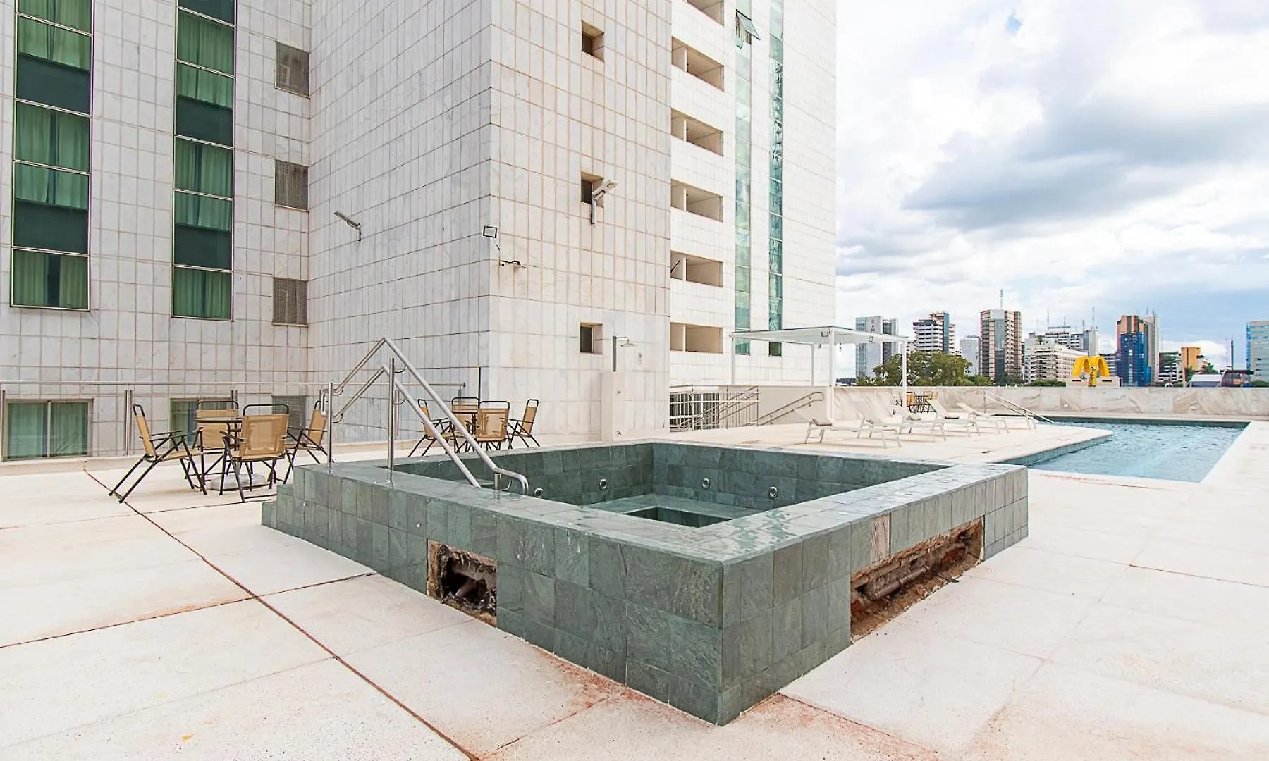 Mercure Diaria Brasil 49570 Brasília